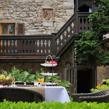 ホテル ヘルンシュロッシェン ローテンブルク・オプ・デア・タウバー