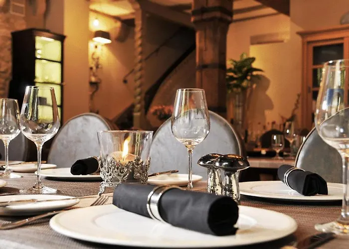 赫尼施洛斯臣酒店