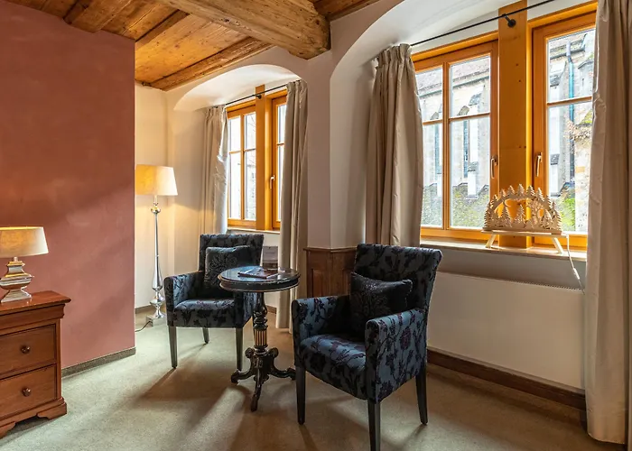 赫尼施洛斯臣酒店 4* 罗滕堡