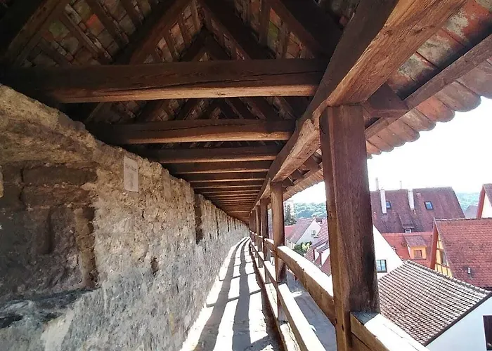 赫尼施洛斯臣酒店 4*